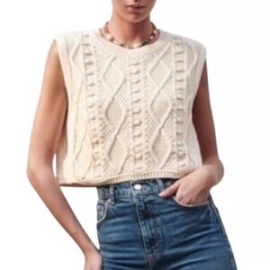 Zara Beige Knit Sweater